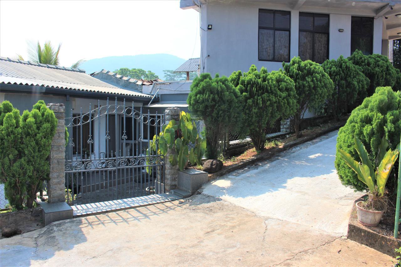 E-Stay Hanthana Kandy Exterior photo